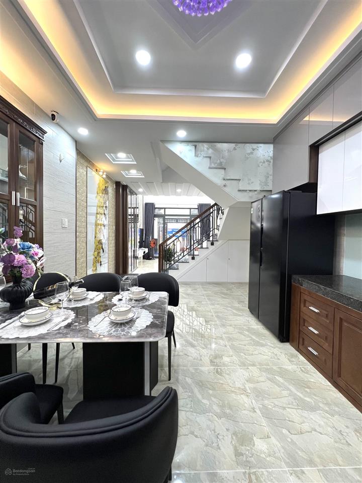 Hẻm ô tô 6m cách 1 căn ra mặt tiền dtsd 232m2 5 tầng đối diện trường mầm non hơn 9 tỷ