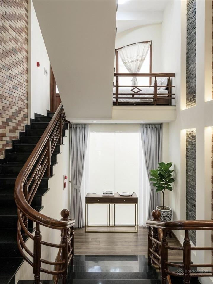 Nhà đúc 4 tầng khu vip hoàng hoa thám giáp t3 tân sơn nhất, hẻm nhựa 10m, an ninh dân trí