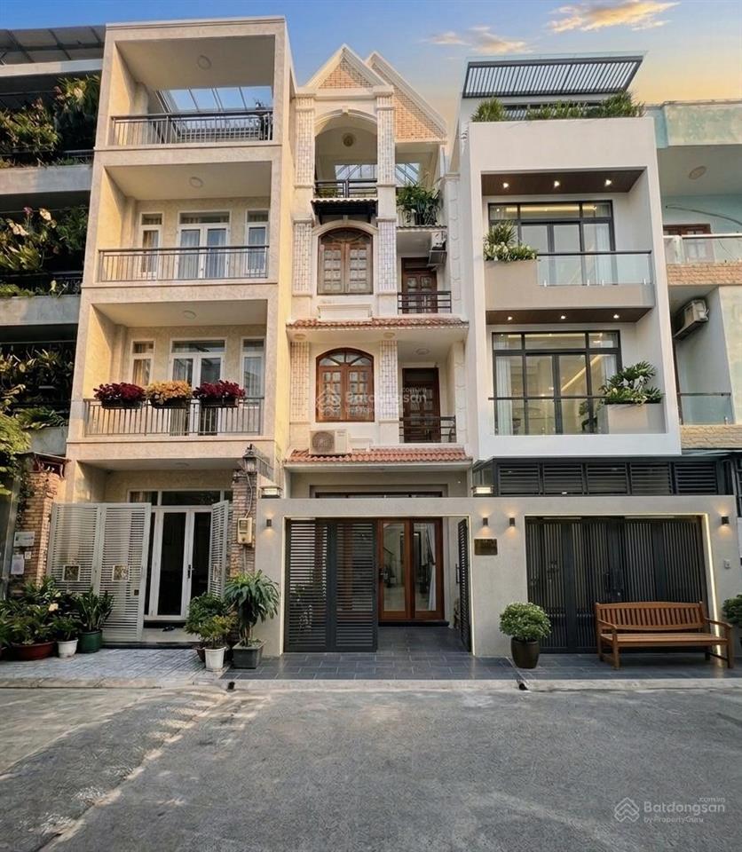 Nhà đúc 4 tầng khu vip hoàng hoa thám giáp t3 tân sơn nhất, hẻm nhựa 10m, an ninh dân trí