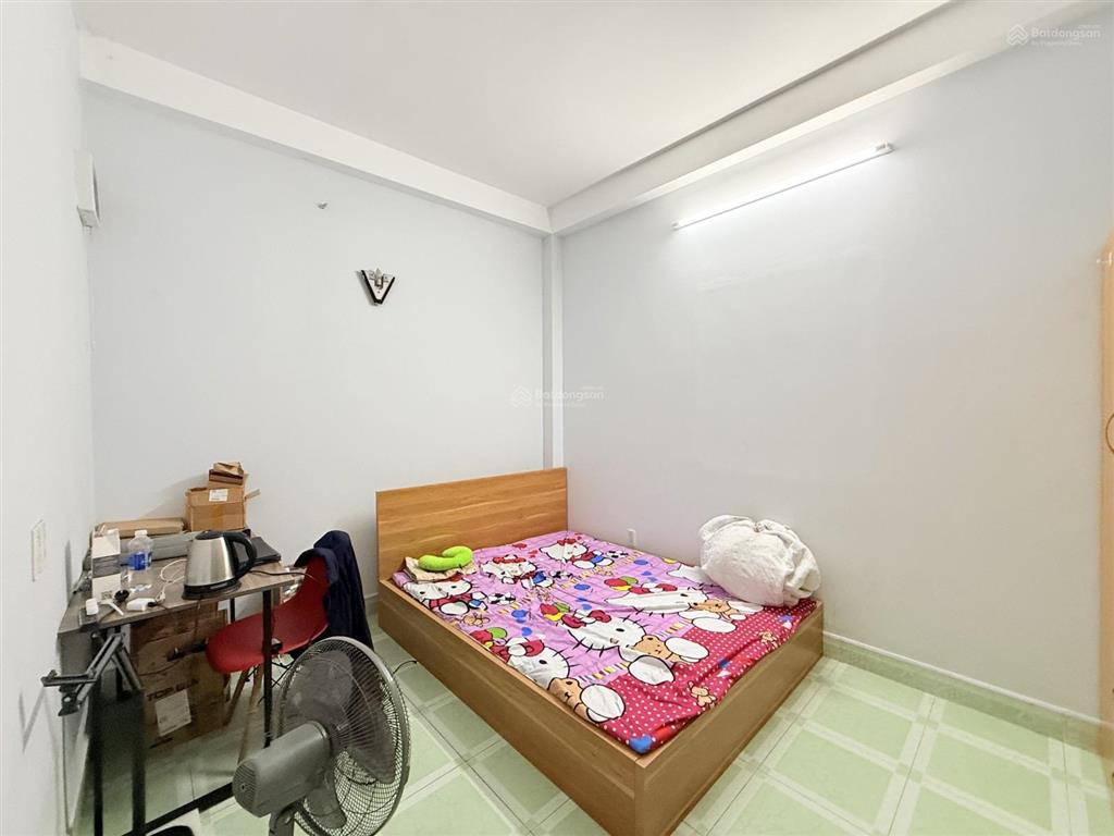 Mặt tiền kinh doanh khu bàu cát 55m2 3 tầng sân thượng ngang đẹp còn mới chỉ hơn 10 tỷ