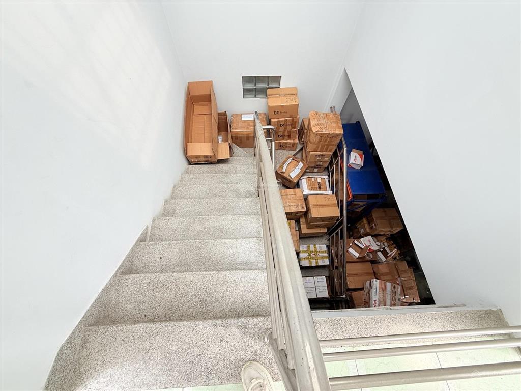 Mặt tiền kinh doanh khu bàu cát 55m2 3 tầng sân thượng ngang đẹp còn mới chỉ hơn 10 tỷ