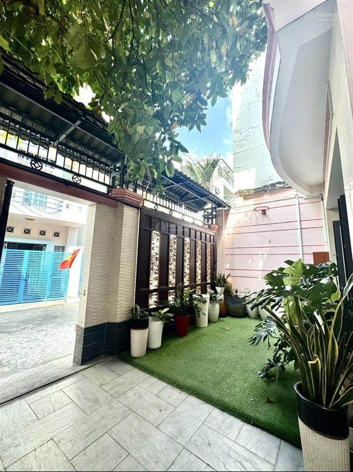 Hẻm 6m oto gần vườn lài dt 136m2 ngang khủng 6.5m cho thuê 52,18 tr/th giá quá tốt 110.29 tr/m2