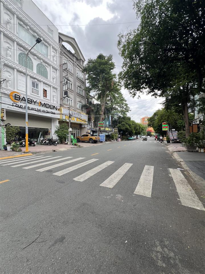 Bán nhà hẻm ô tô 8m nguyễn cửu đàm 63m2 ngang 5m 5 tầng 5 phòng ngủ cách 2 căn ra mặt tiền