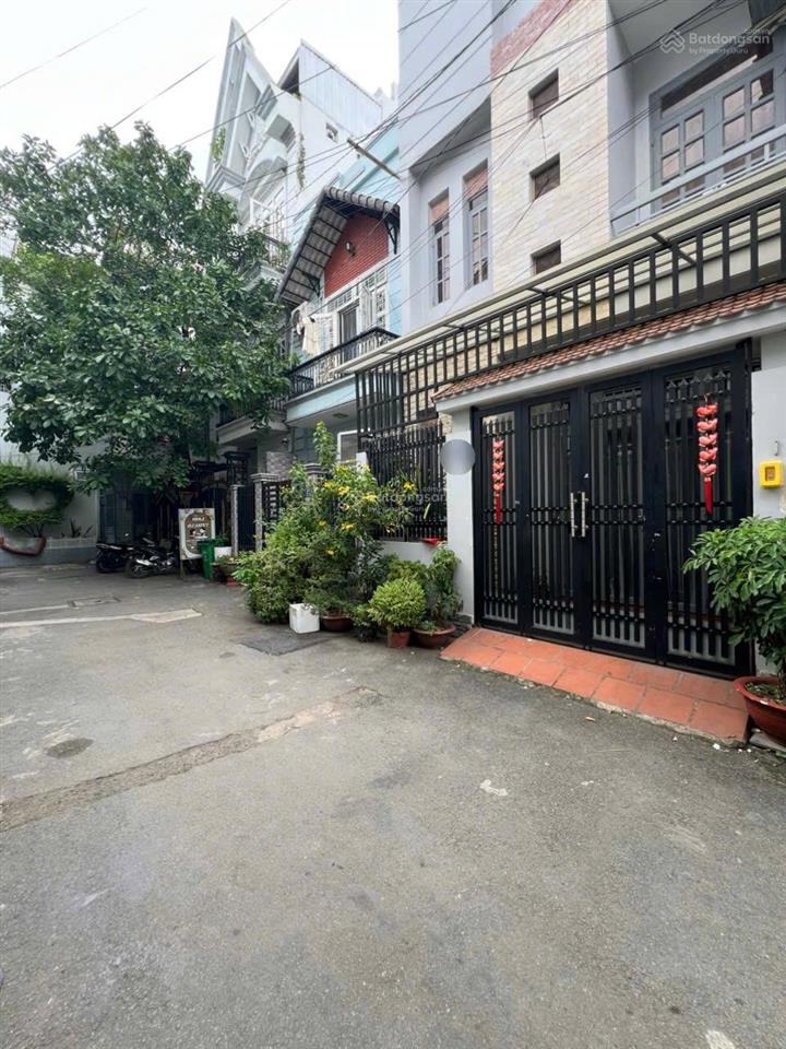 Hẻm xe hơi 8m đường 51 thông phạm văn chiêu 5m x 12m đúc 3 tầng khu dân trí, chủ đang ở cần bán gấp