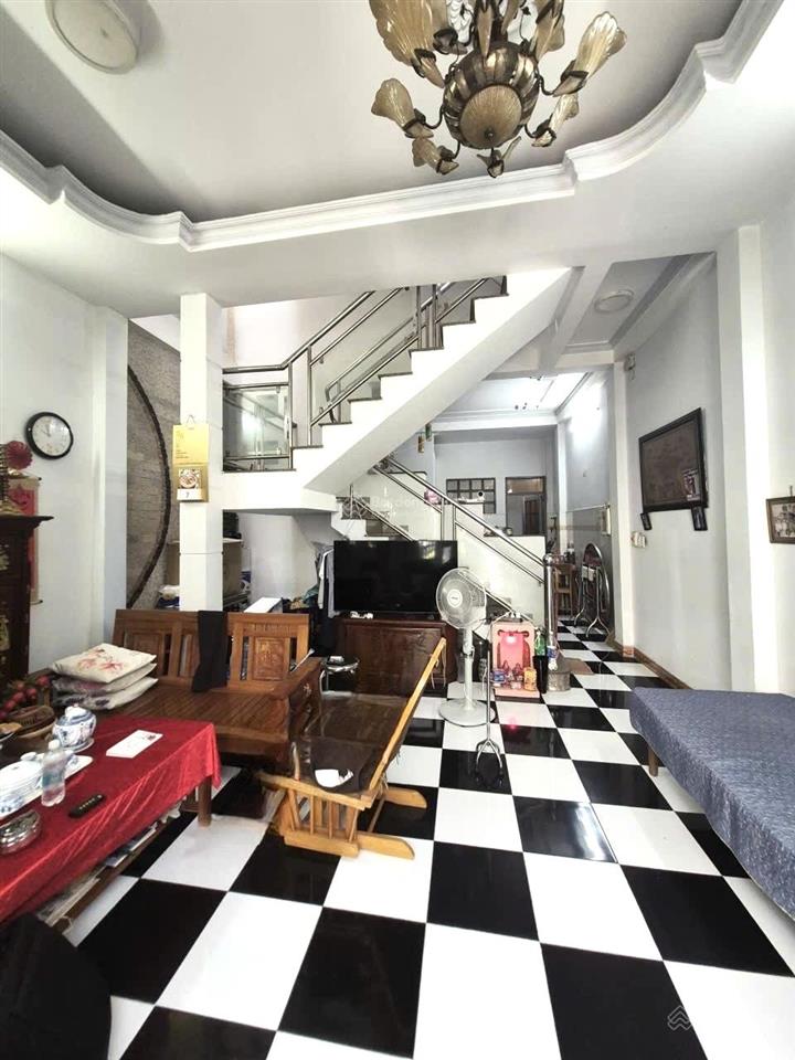 Hẻm xe hơi 8m đường 51 thông phạm văn chiêu 5m x 12m đúc 3 tầng khu dân trí, chủ đang ở cần bán gấp