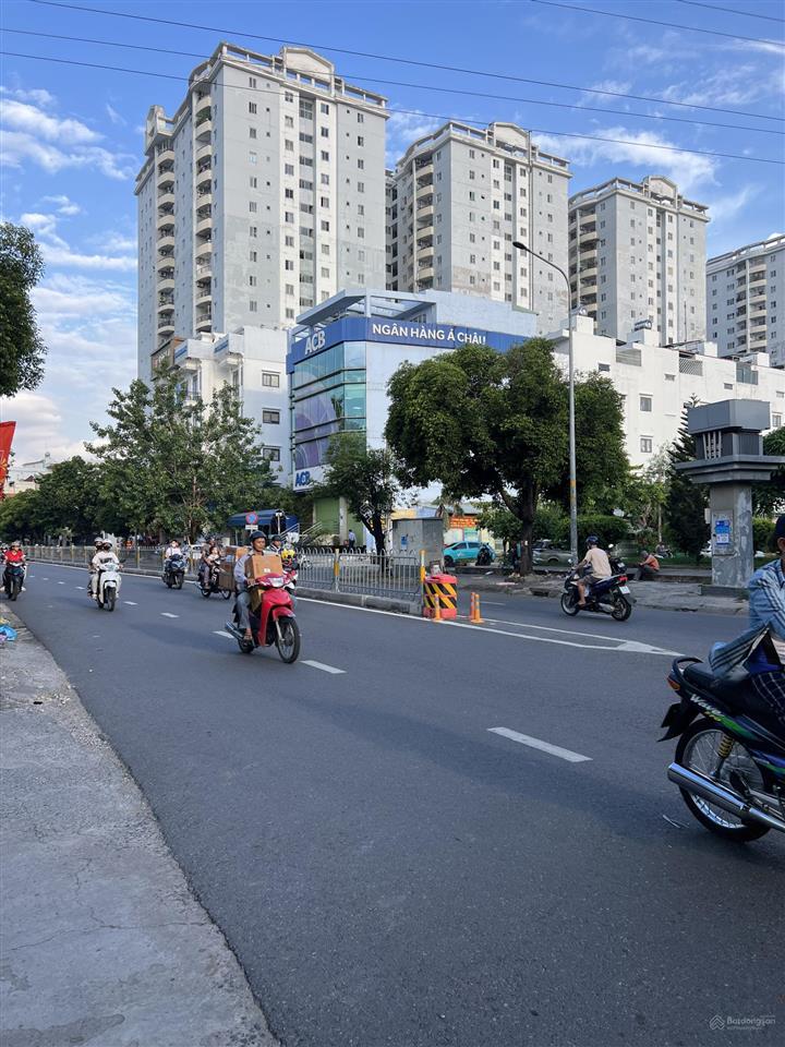 Hẻm ô tô 5m nguyễn sơn 4,3m x 12,5m phù hợp xây mới cách 50m ra mặt tiền sổ sẵn mua bán nhanh