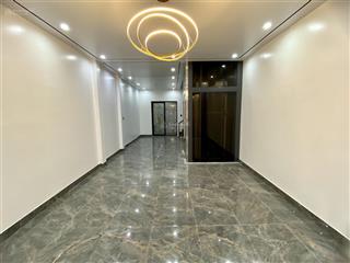 Hoa hậu 5 tầng thiên lôi  võ nguyên giáp. cầu thang máy 450kg sang sịn mịn. đường 7m trước nhà