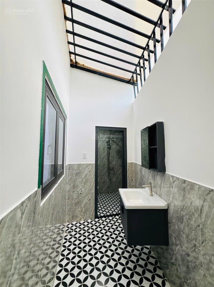 Bán bt đẹp siêu hot tại ngay nhà thờ mỹ hạnh, đường 824, 3,6 tỷ, 120m2