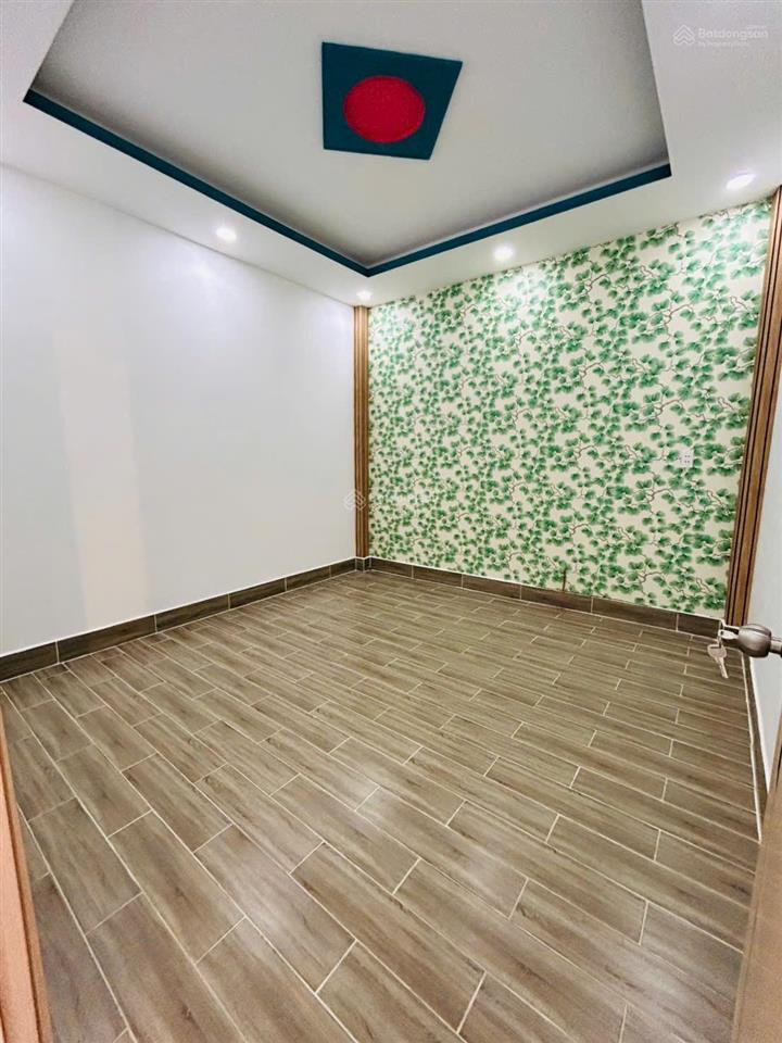 Bán nhà riêng gần cầu lớn, phan văn hớn, 2,1 tỷ, 82m2, 3pn, 3wc, 2 tầng, bao đẹp