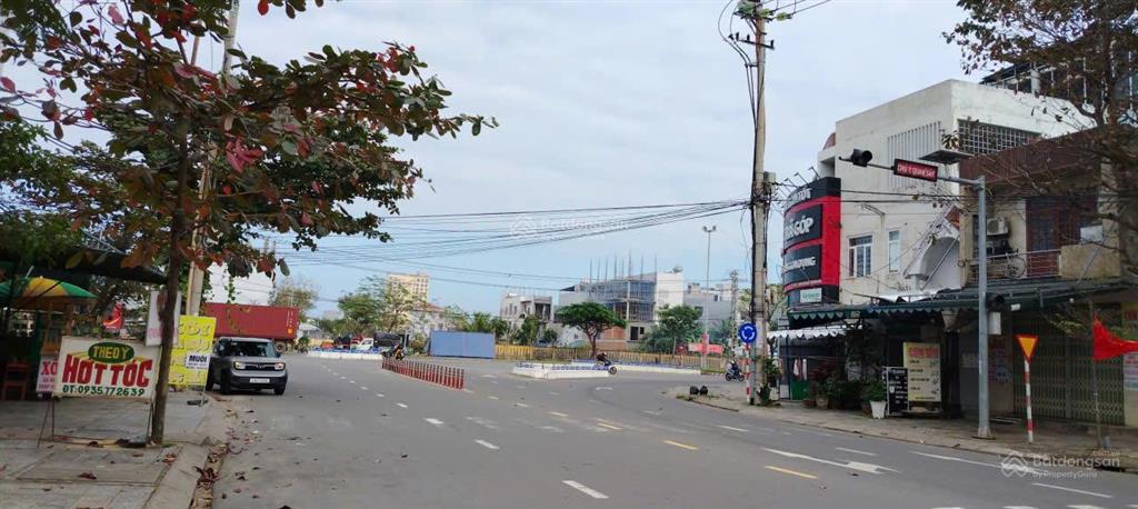Siêu phẩm 2429 m2 đất 3 mặt tiền, lô đất hiếm, view biển siêu đẹp ngũ hành sơn