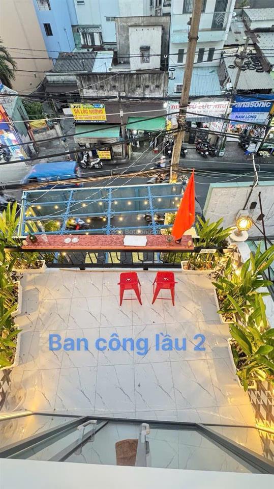 Bán nhà 4 tầng, mặt tiền đường lớn phan văn trị, vừa ở, cho thuê, kinh doanh, giá cực tốt