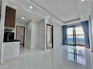 Căn hộ opal skyline 65m2, 2pn, 2wc giá 2.1 tỷ  có ban công  sổ hồng sẵn