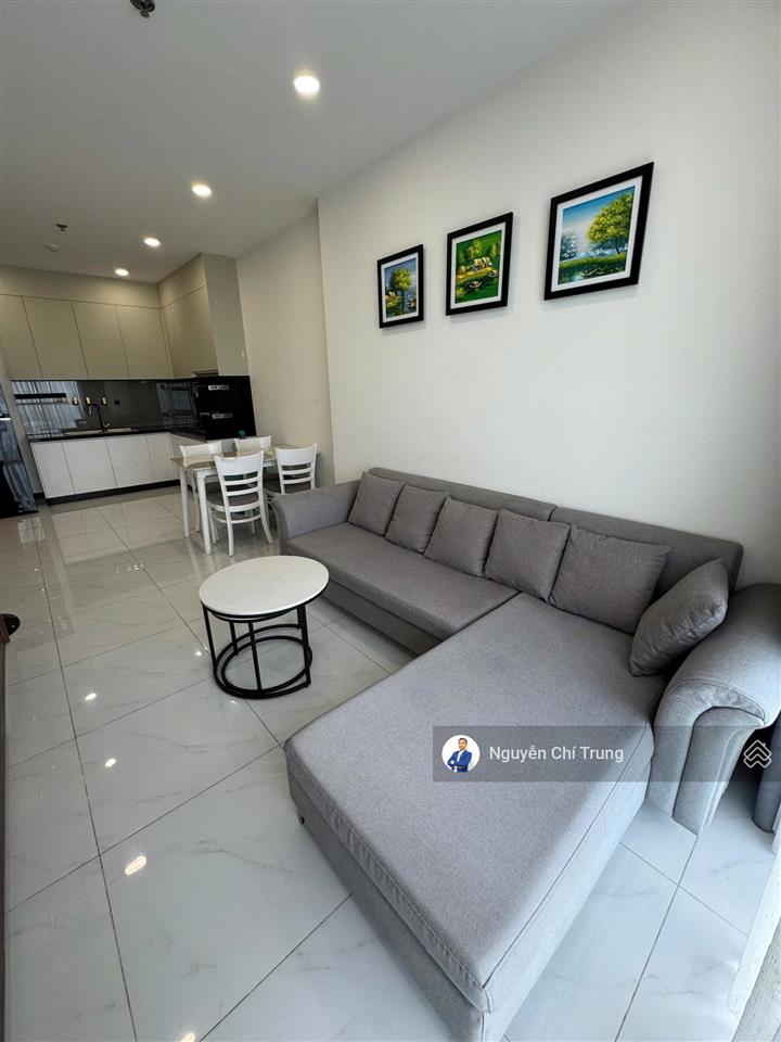 Cho thuê chung cư cao cấp c sky view, 2pn 2wc 80m2 full nội thất tầng cao view đẹpo