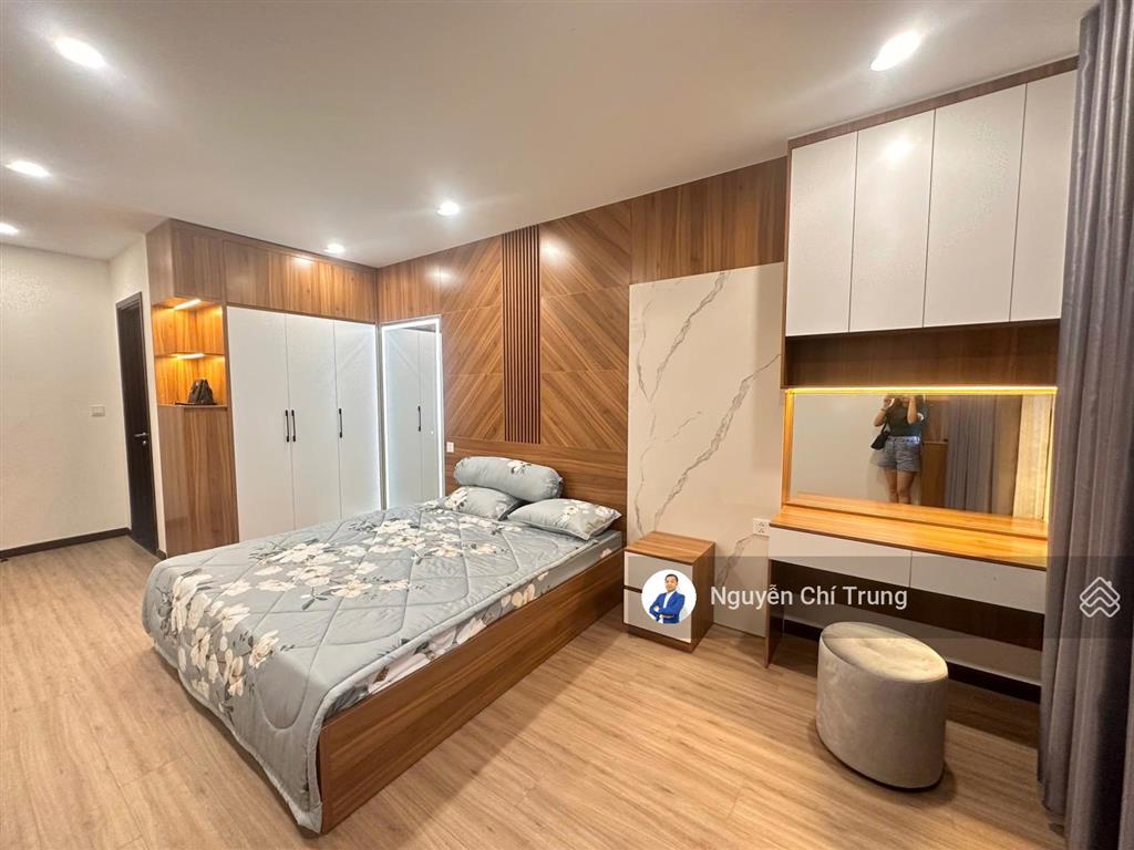 Cho thuê cc cskyview nội thất đẹp, view đẹp, mát mẻ, 11 triệu, 80m2, 2pn, 2wc.