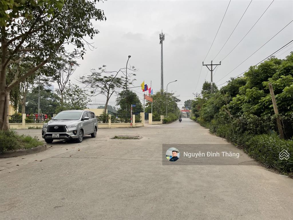 Bán 79m2 trục chính thôn xuân thuỵ , kiêu kỵ gia lâm đường 2 ô tô tránh gần vinhomes