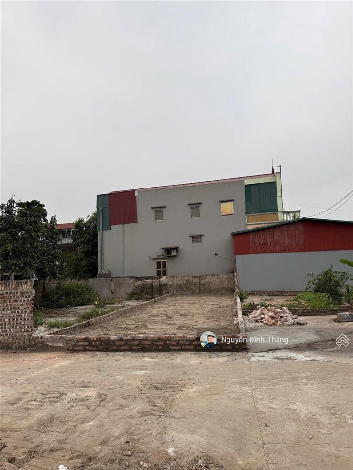 Bán 42m² lô góc 2 mặt thoáng trong đê đông dư, bát tràng, đường ô tô tránh trước nhà