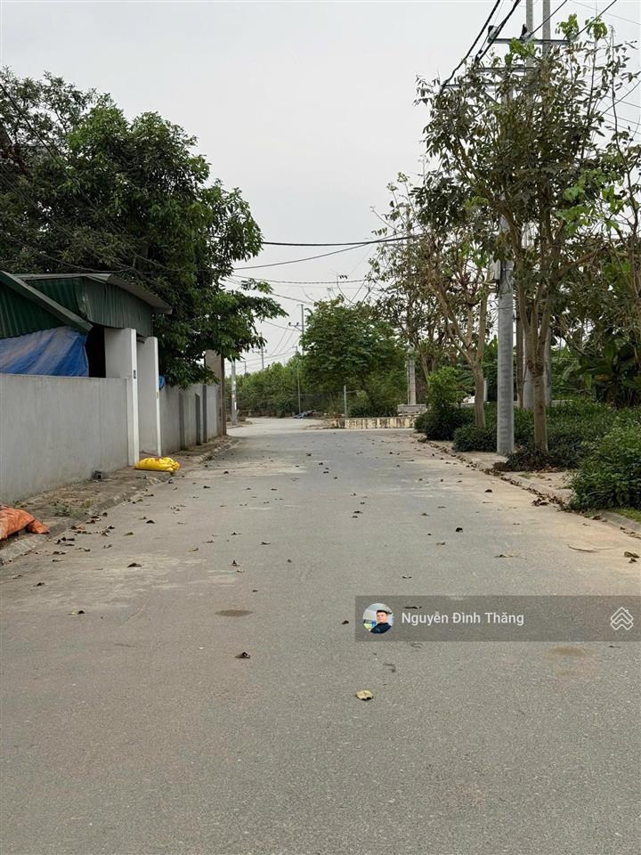 Bán 42m² lô góc 2 mặt thoáng trong đê đông dư, bát tràng, đường ô tô tránh trước nhà
