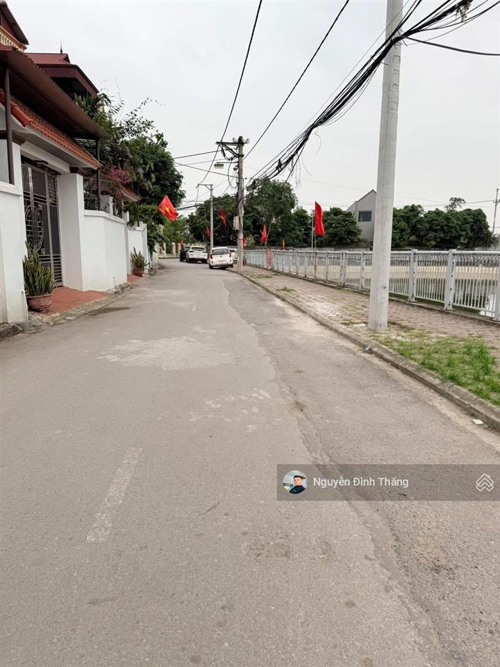 Cần bán lô đất đẹp lam cầu dương quang (nay là xã thuận an, gia lâm). dt 95m² ô tô 7 chỗ