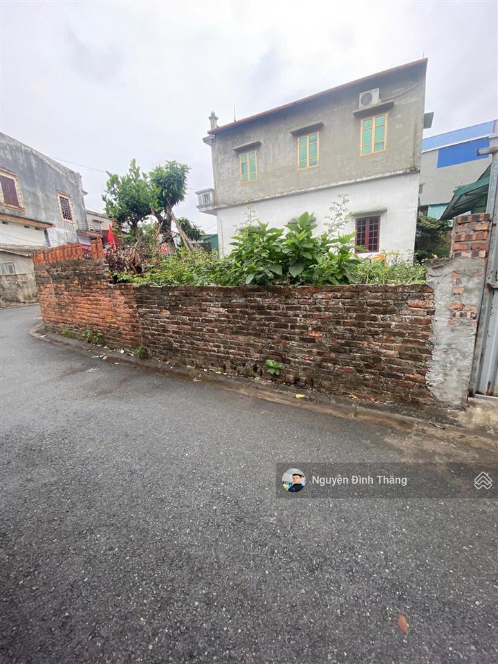 Đẹp như tranh bán 40m2 đất gia cốc, kiêu kỵ, ô tô đỗ cửa