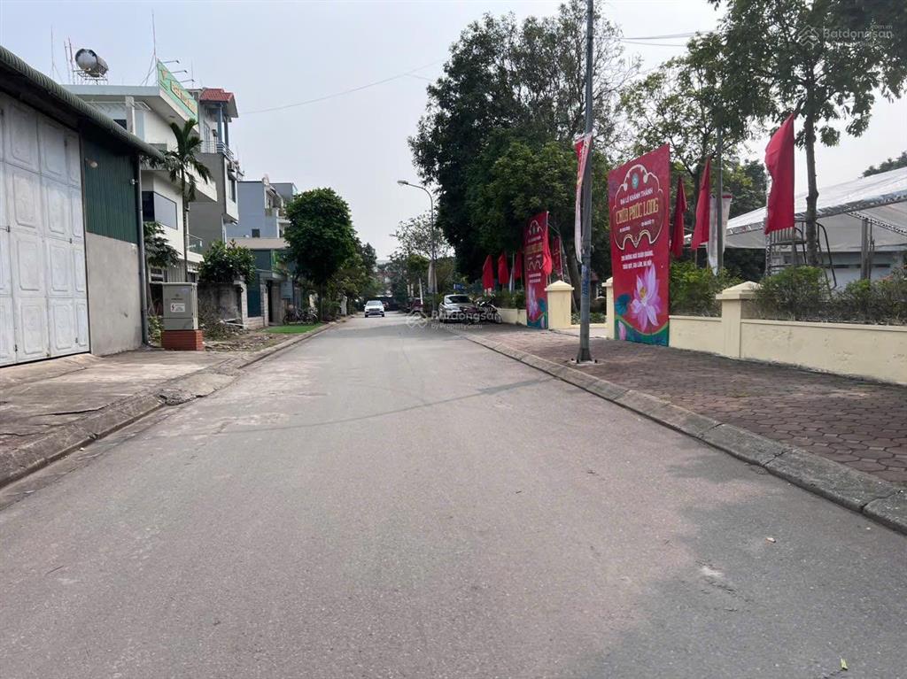 Bán 101m2 đất 31ha trâu quỳ, đường 12m vỉa hè quy hoạch đồng bộ