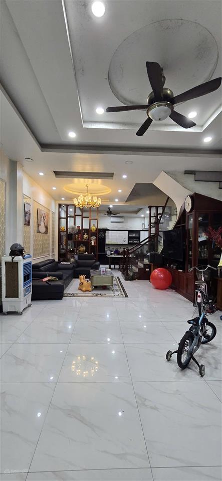 Bán nhà 4 tầng tái định cư trâu quỳ, diện tích 82m2 full đồ giá tốt