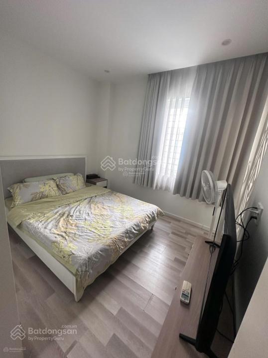Nhà phố park riverside 5x15 1 trệt 2 lầu full nội thất nhỉnh xíu 10 tỷ còn thương lượng.