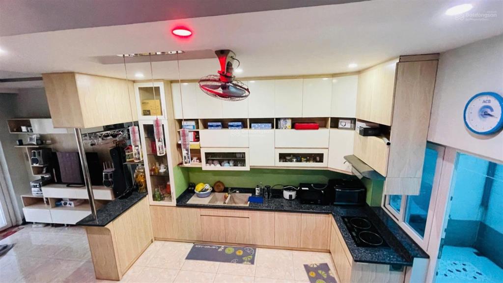 Nhà phố mega village khang điền 1 trệt 2 lầu nội thất cao cấp đầy đủ  sổ riêng hoàn công