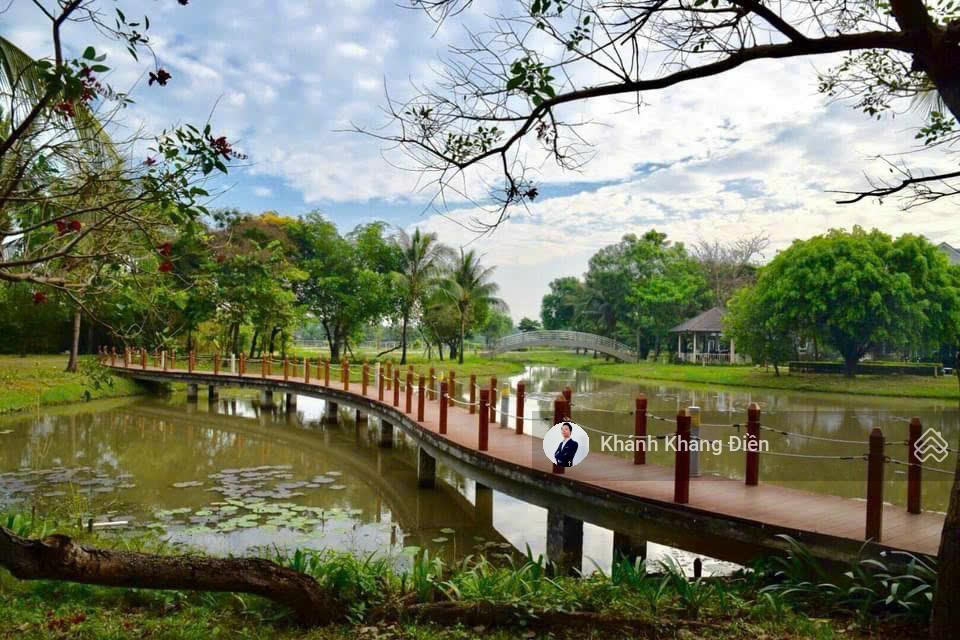 Nhà 5x20.5 park riverside đối diện sông và công viên  diện tích sàn sử dụng gần 300m2 sàn