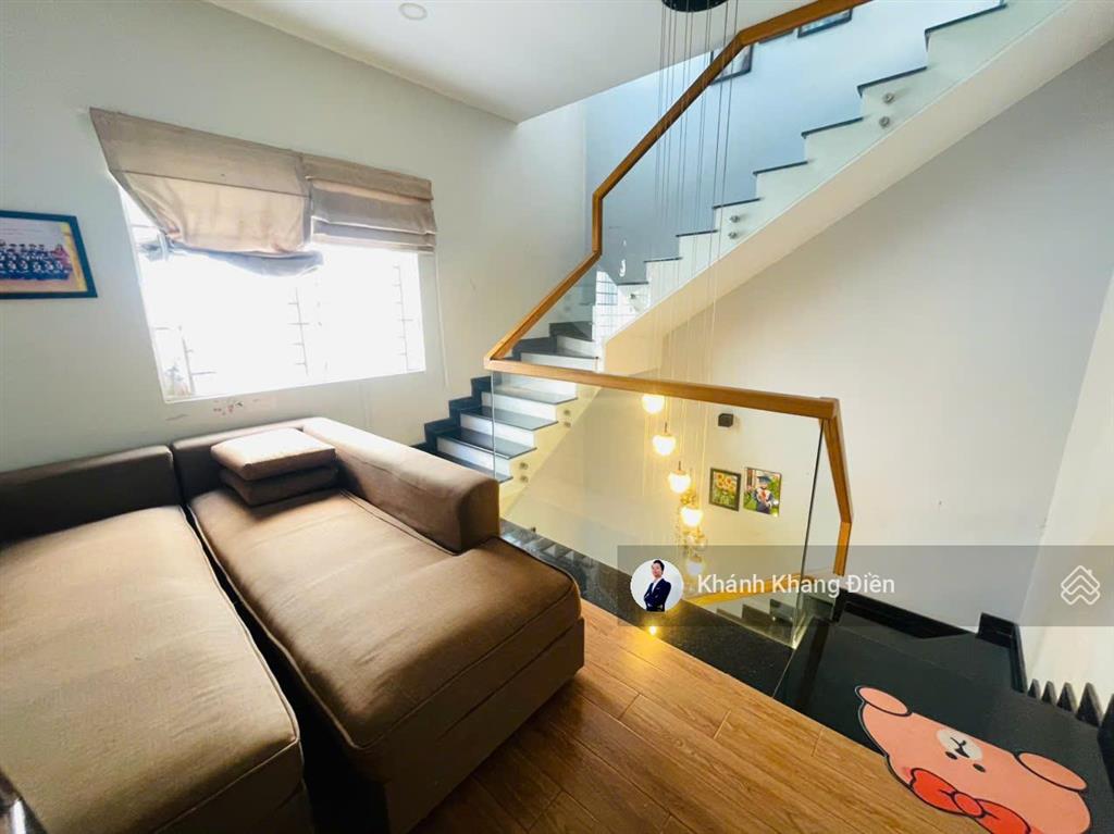 Cho thuê nhà full nội thất đẹp xịn chỉnh chu 3pn, 3wc tại mega village, 14 triệu, 75m2, giá tốt