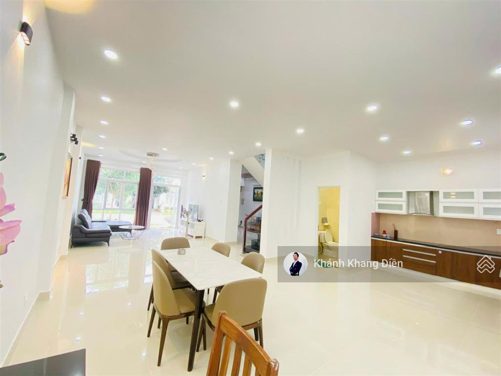 Cho thuê bt lucasta villa, 27 triệu vnd, 245 m2, 4pn, 4wc ở liên phường tiện ở và làm văn phòng
