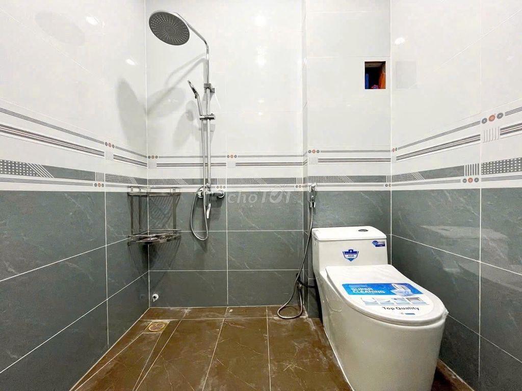 Nhà gần Cổng 11, Phường Phước Tân tặng nội thất mới 80 triệu