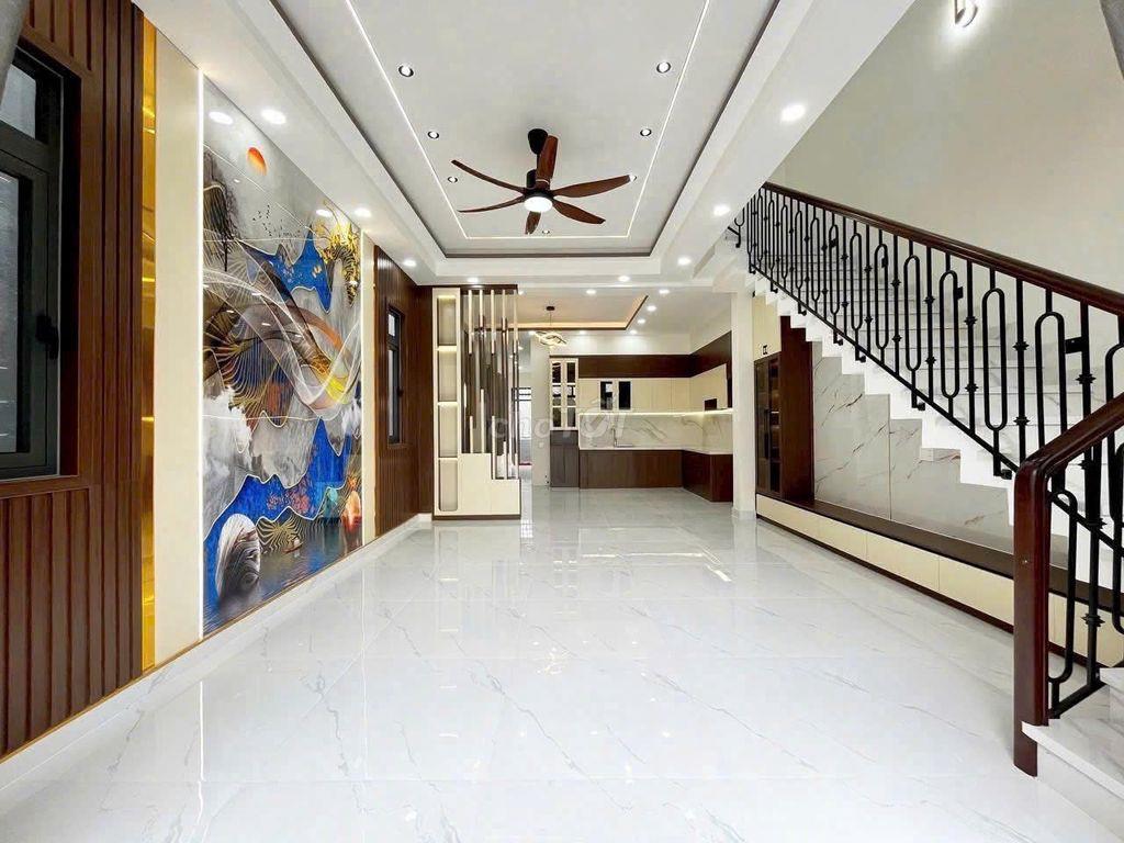 Nhà gần Cổng 11, Phường Phước Tân tặng nội thất mới 80 triệu