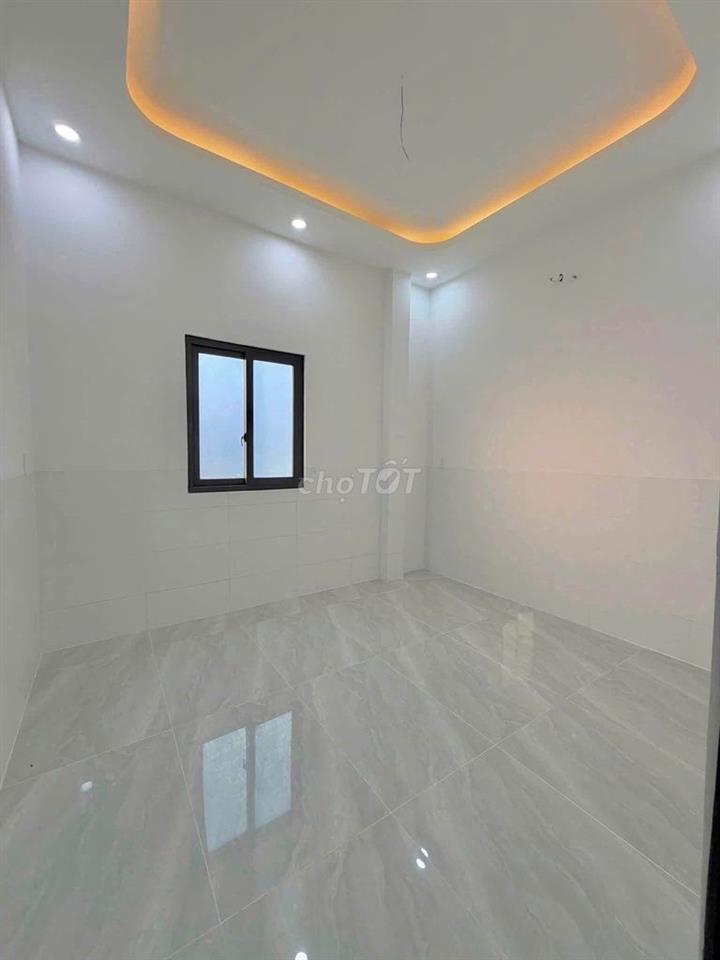 Nhà làm ăn thất bại bán lỗ căn nhà 1 lầu 1 lửng  giảm 200tr