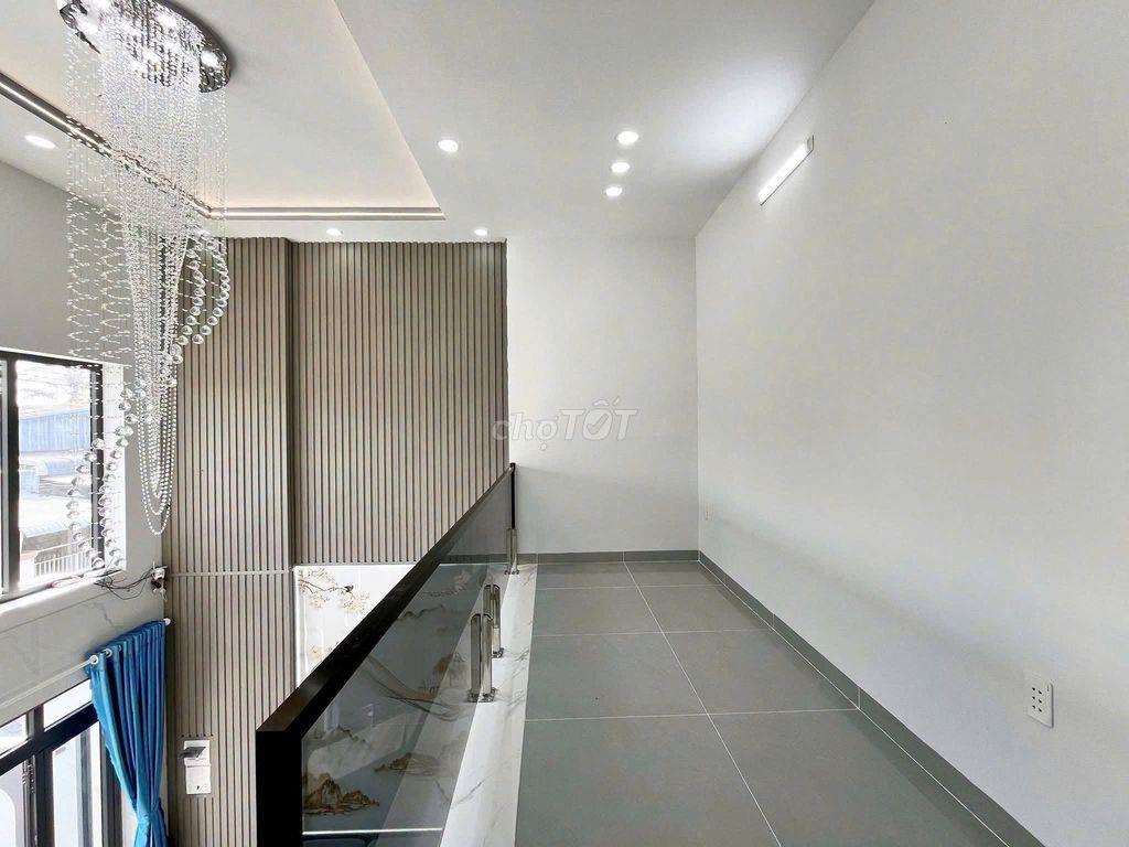 CHỦ NGỘP GIẢM THẲNG 200 TRIỆU – NHÀ 1 TRỆT 1 LỬNG CHỈ 1 TY HƠN.