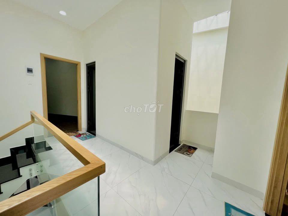 Cần Bán nhà Biệt thự mini 1ty8 ngay gần đường Đồng Khởi p.Tân Phong cũ