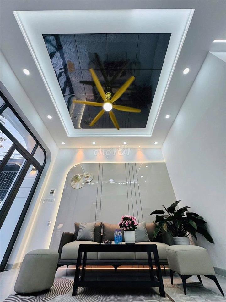 🏡 NHÀ CẤP 4 SÂN VƯỜN – NGAY TRẠM THU PHÍ BỬU LONG GIÁ 1 TY XX