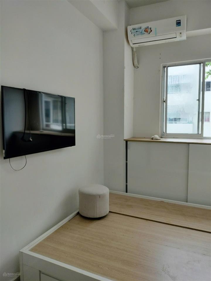 Chính chủ bán căn hộ 36.5m2 cc lê thành tân tạo lầu 2 nhà sơn mới giá tốt 750triệu bao phí sang tên
