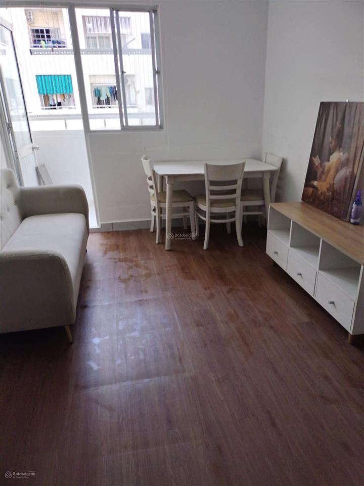 Chính chủ bán căn hộ 36.5m2 cc lê thành tân tạo lầu 2 nhà sơn mới giá tốt 750triệu bao phí sang tên