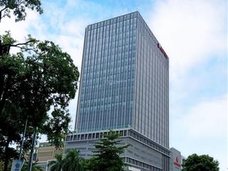 Hiếm, bán gấp nhà dân xây dt 75m², 6 tầng, giá chỉ 28,1 tỷ tại công viên nước tây hồ, lạc long quân