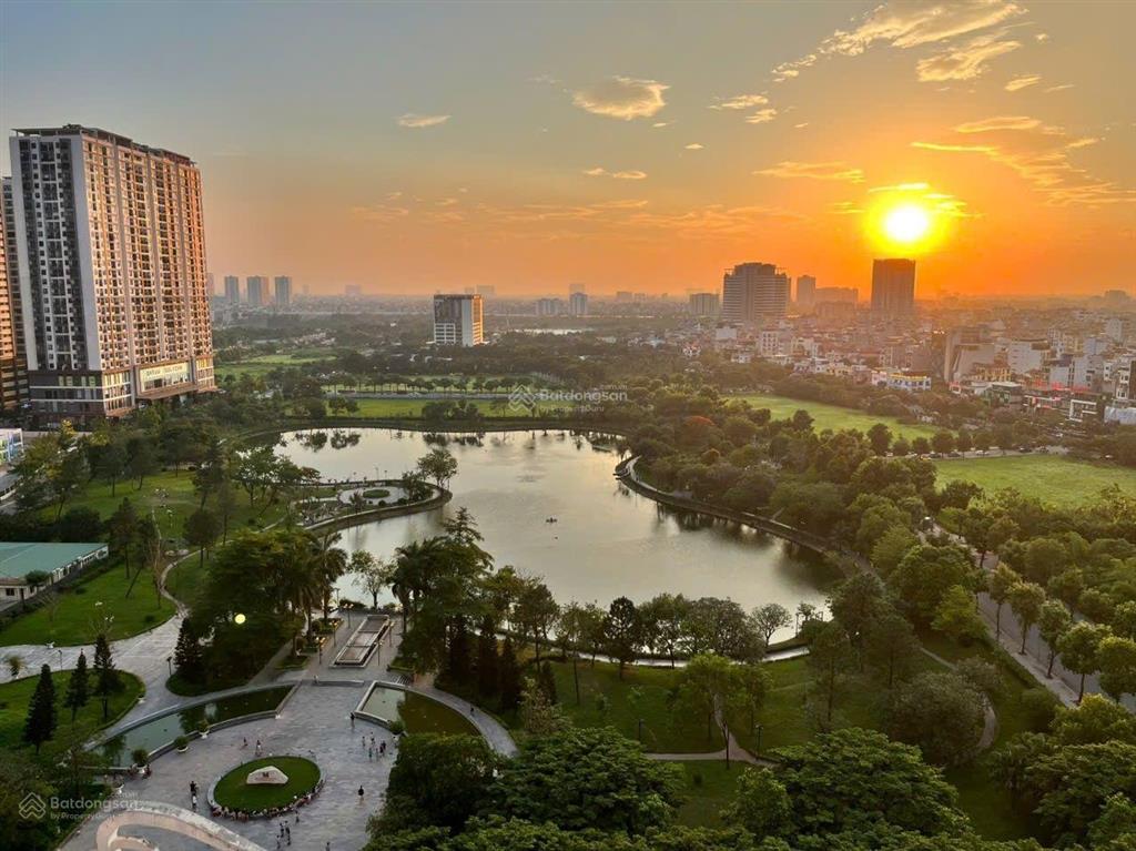 Bán cc 3pn n03t1 ngoại giao đoàn, 10,8 tỷ, 90m2, siêu hot bao đẹp
