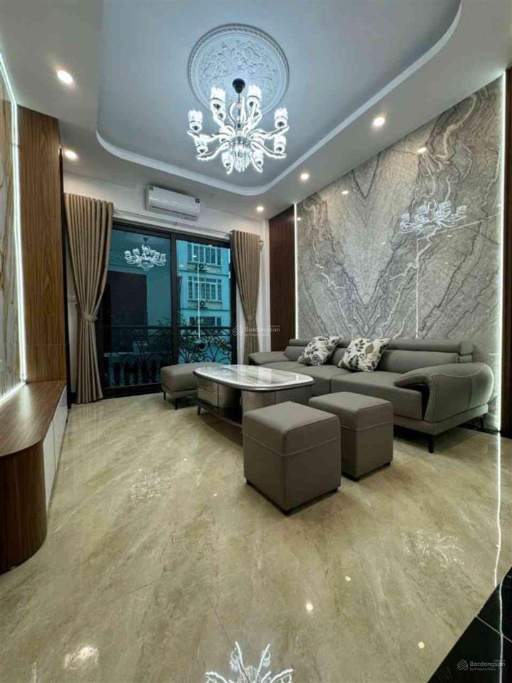 Bán nhà dòng tiền đầu lạc long quân thụy khuê giá 13,5 tỷ, 45m2, 6 tầng, 10pn, mới full nội thất