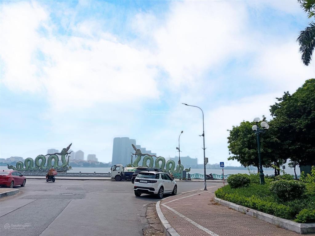 Bán nr lô góc dt 63m2 tại nhật chiêu, tây hồ, giá tốt 18,1 tỷ ngõ thông vf3 qua nhà