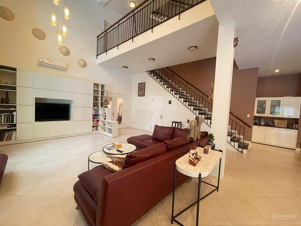 Biệt thự. 650m2 giá 115 tỷ khu compound 146 nguyễn văn hưởng, thảo điền. 0974 938 ***