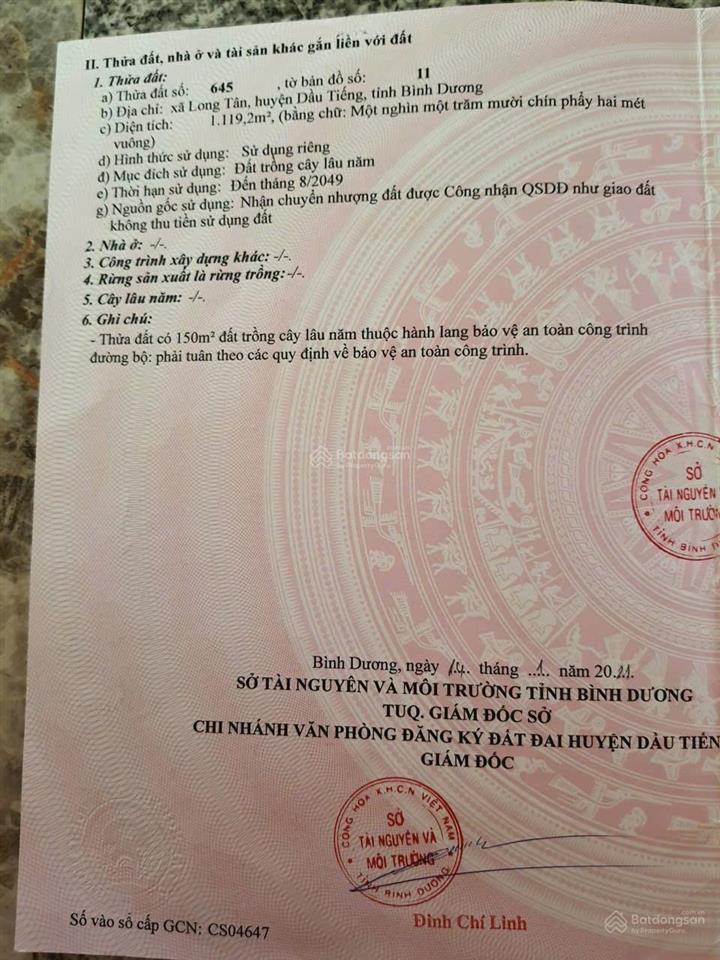 Kẹt tiền bán gấp đất ngay trung tâm xã long tân cũ. dt 30x40m 300m2 tc. cách dt749a 200m. giá 3,2tỷ