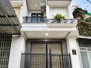 Nhà trung tâm phố 3ty150 gần đường lớn chỉ 50 mét gần kđt hà quang, gần ga, cách biển 1.2km, sổ sẵn