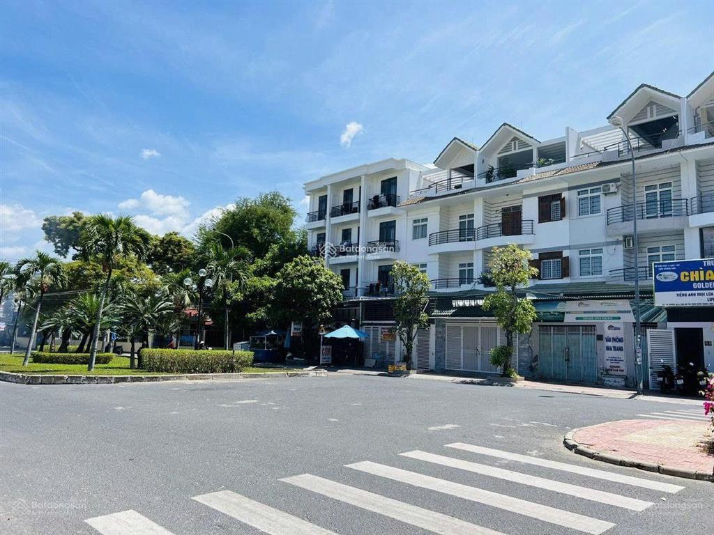 Bán tòa nhà thiết kế căn hộ mặt tiền đường 19/5 kđt vĩnh điềm trung, sẵn dòng tiền 90 triệu/tháng