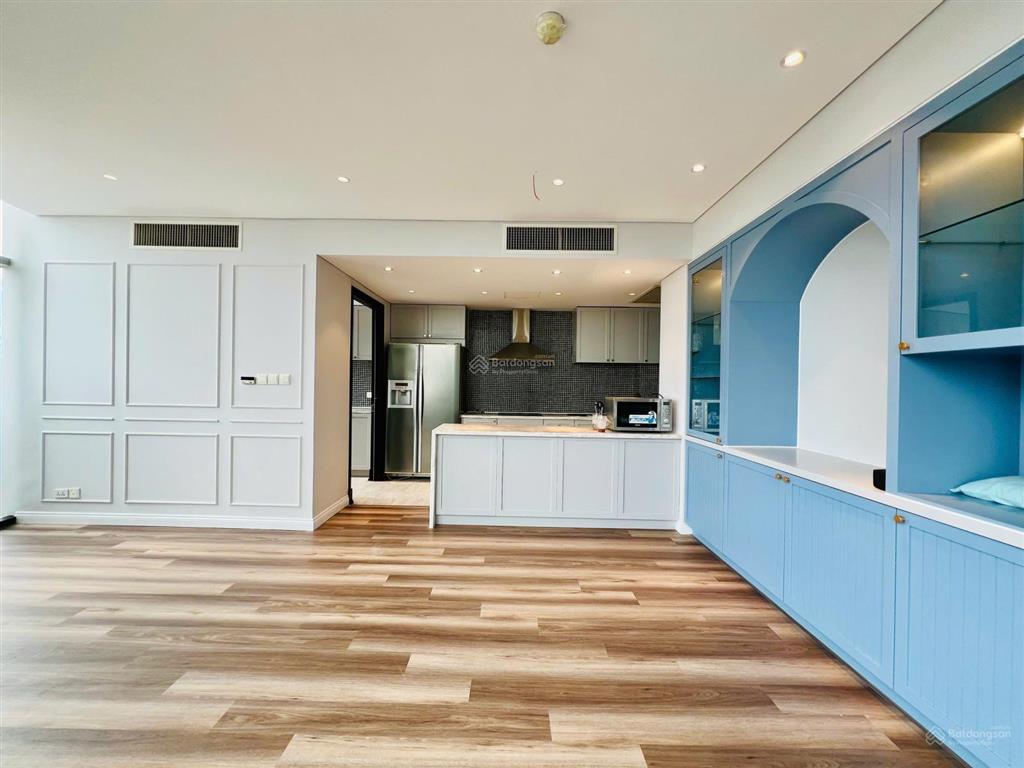 Penthouse lancaster 266m2  22 lê thánh tôn quận 1 giá chỉ 47 tỷ