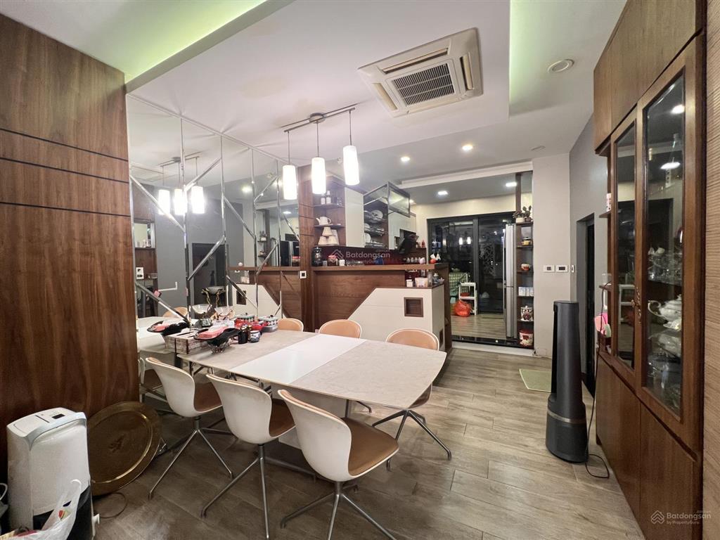 Cho thuê liền kề full đồ gamuda gardens, ngay cạnh công viên, vào ở được ngay