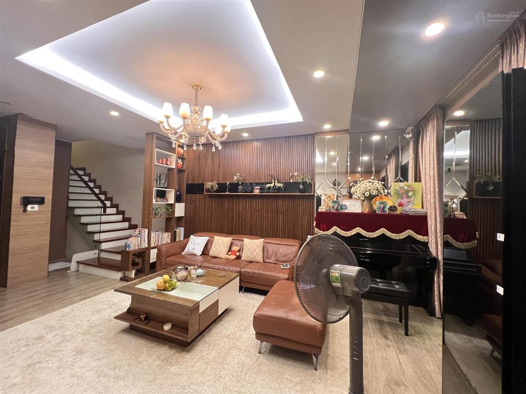 Cho thuê liền kề full đồ gamuda gardens, ngay cạnh công viên, vào ở được ngay