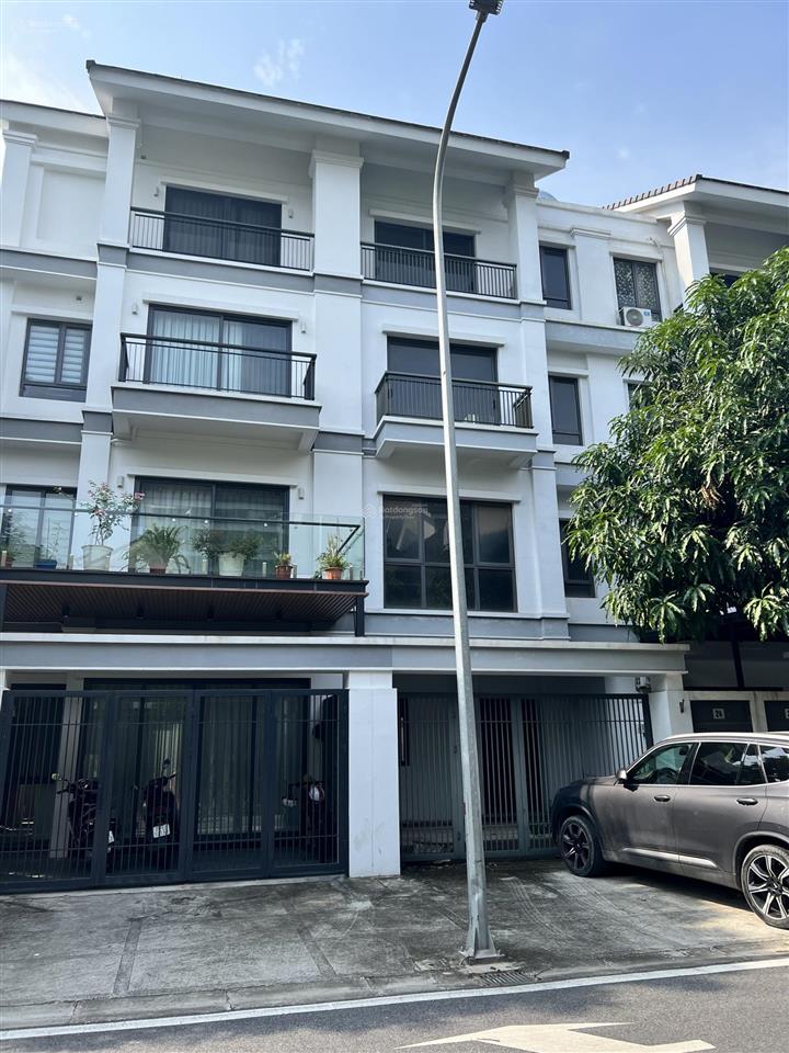 Ra hàng căn liền kề st5 full đồ gamuda, vị trí đẹp giá 34 tỷ.  0969 868 ***